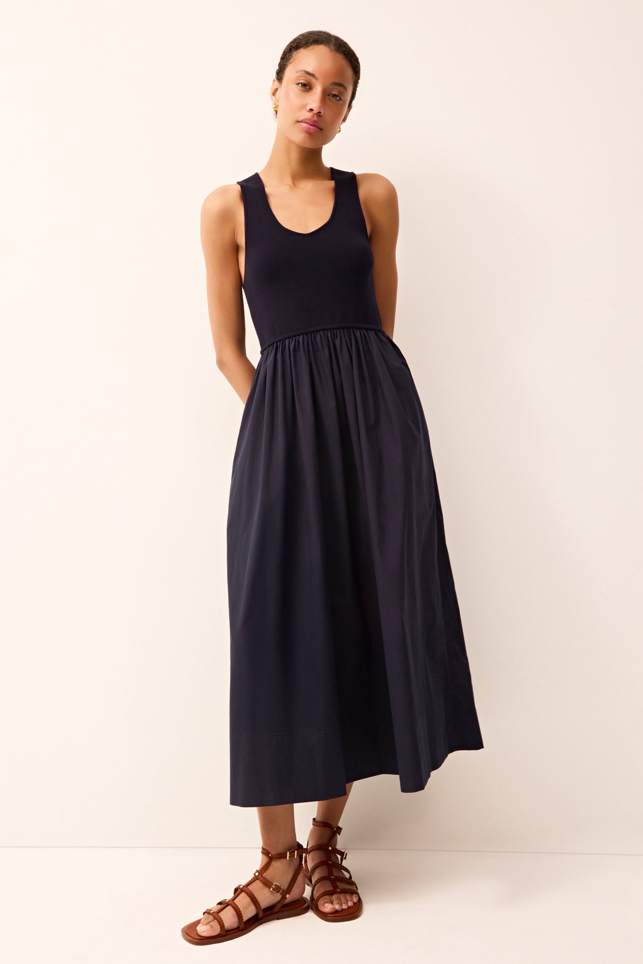 Anya Dress Naval / XL