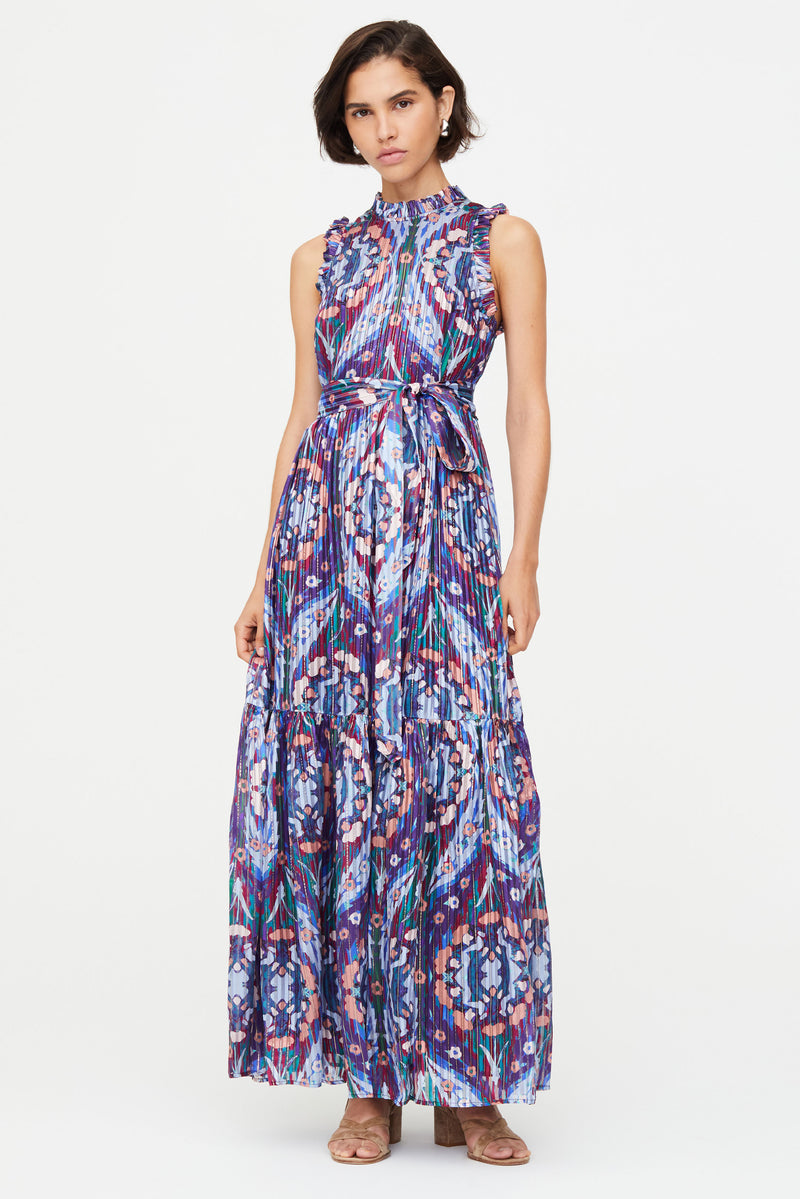 Sleeveless long pattern dress