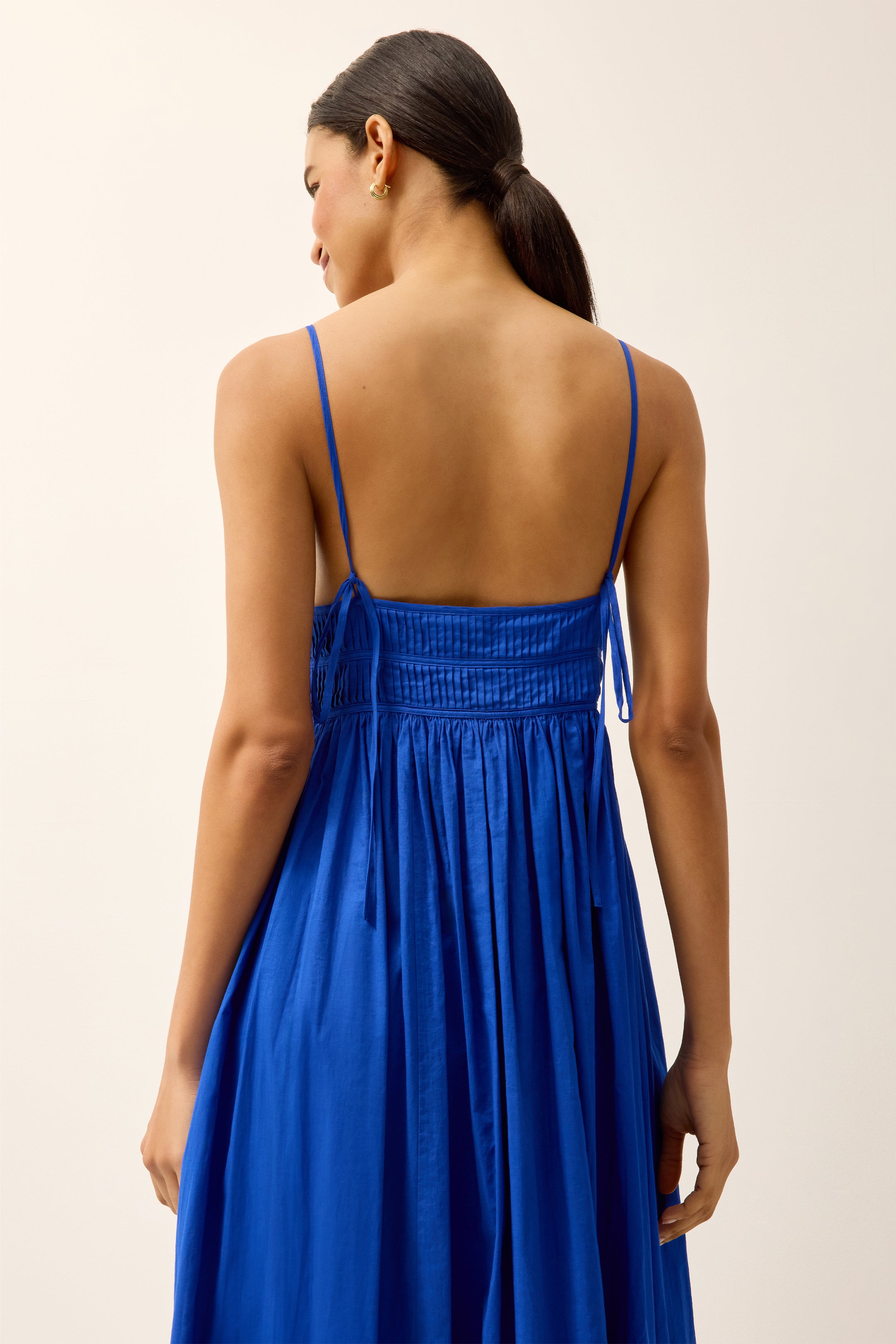 bailey blue dress Women's large Collared Front Button Blue and Pink Polka Dress Stay on Cynthia Bailey's Blue Strapless Floral