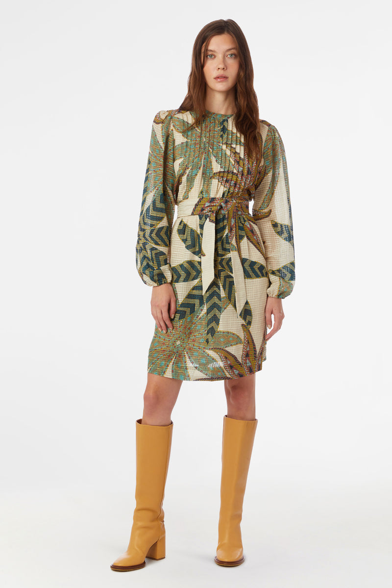Long sleeve short dress with rounded neckline and optional belt at the waist