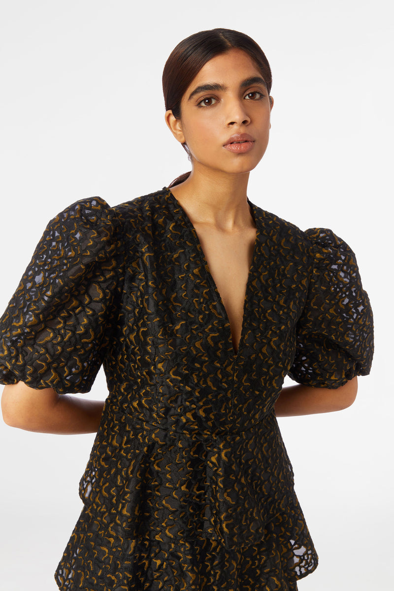 Patterned midi tiered skirt dress with short puffer sleeve 