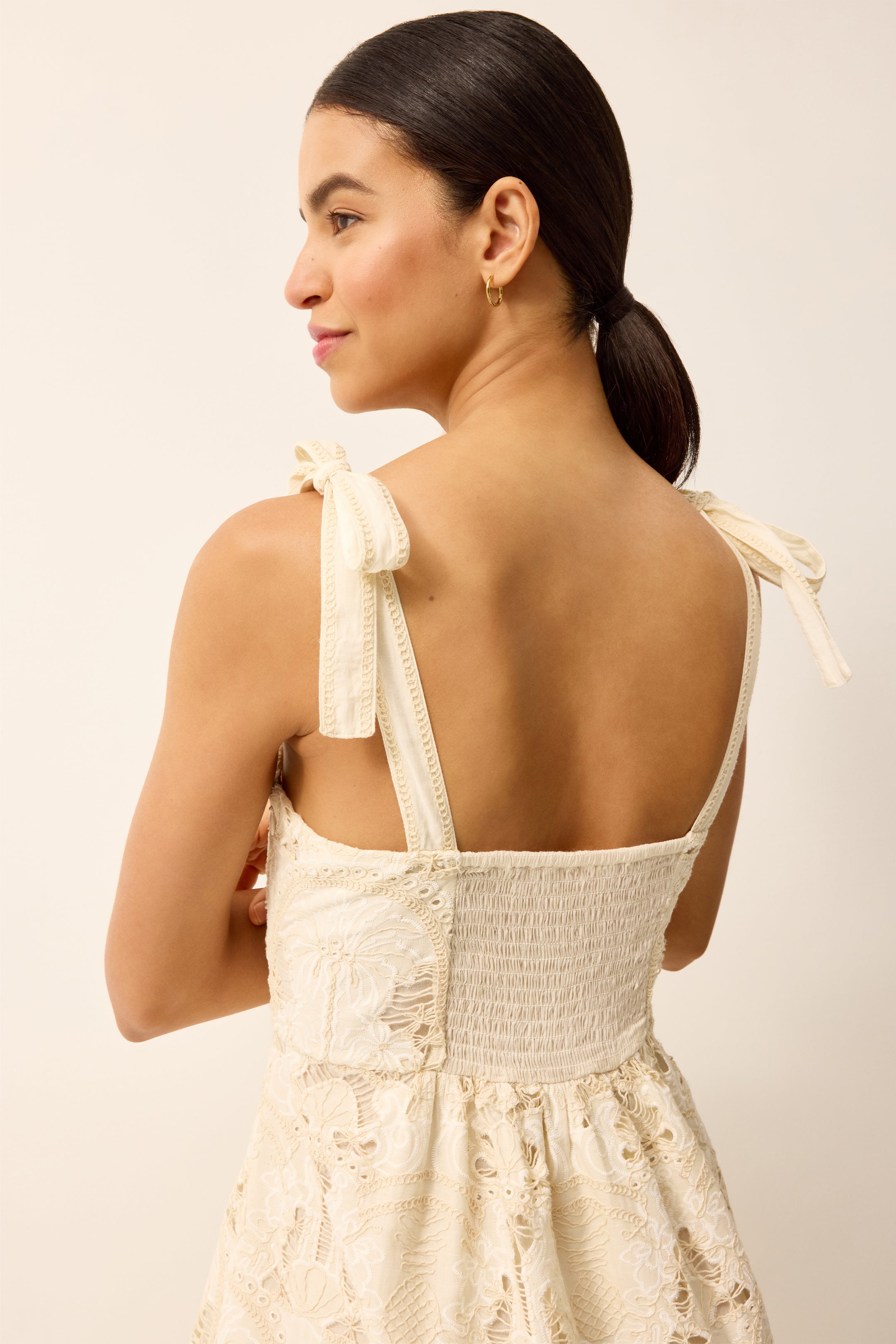 lulu summer dresses #lulusambassador Part 2 of my Lulus Dress Series is here, and I think this one might be my favorite. , This dreamy yellow floral midi is everything I want in a summer dress. The flowy line midi silhouette Sundresses Lulus Where To Buy
