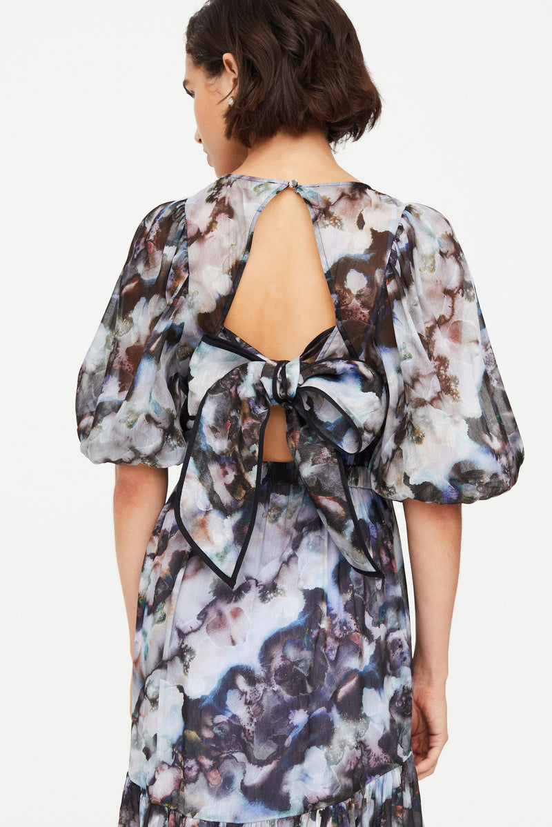 High low dress with short sleeves and crew neckline