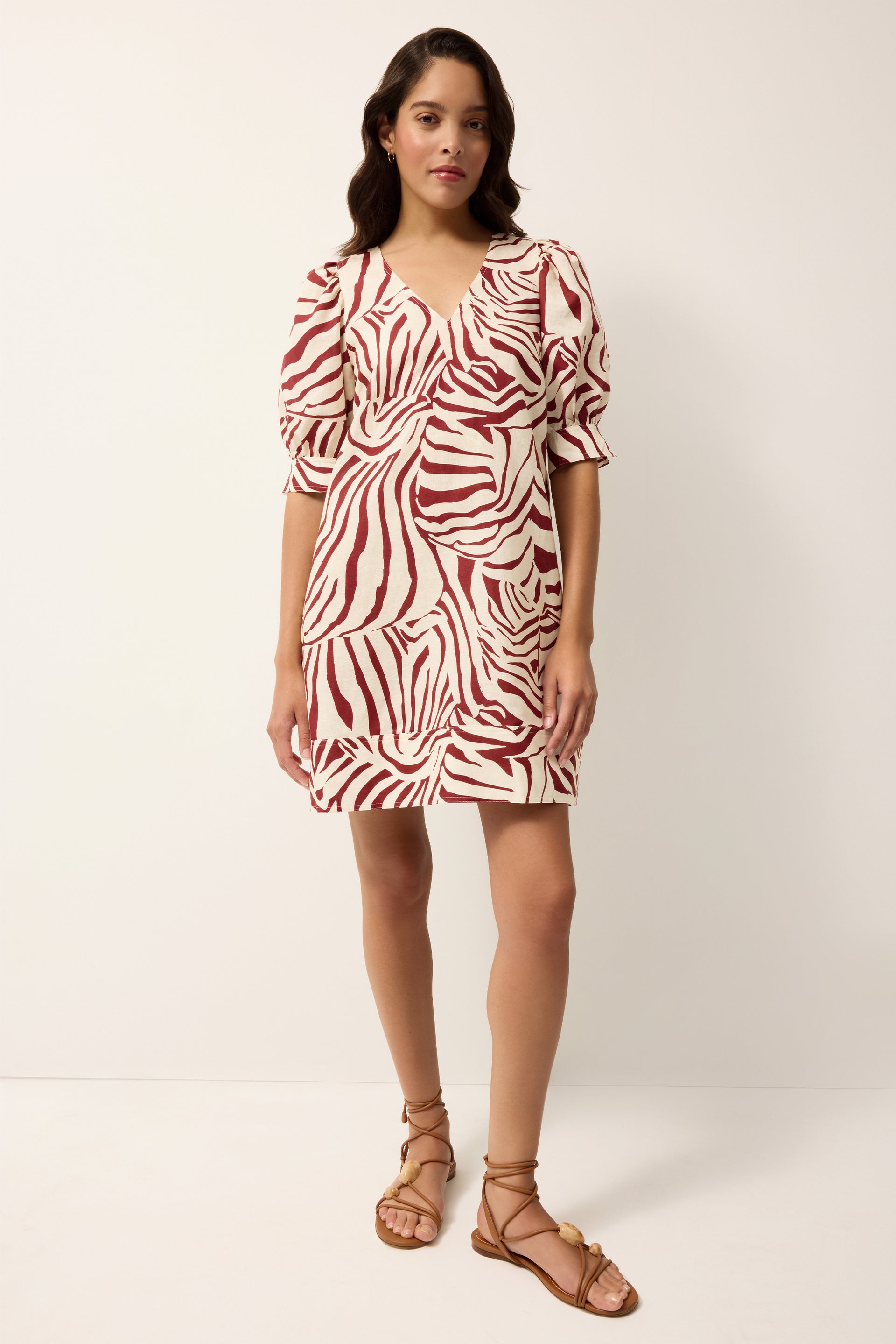marie oliver dresses MARILYN DRESS  The Alice Dress features sheer chiffon fabric in white and an undulating metallic and fringe pattern that transcends seasons for a year Marie Oliver Marilyn Dress 