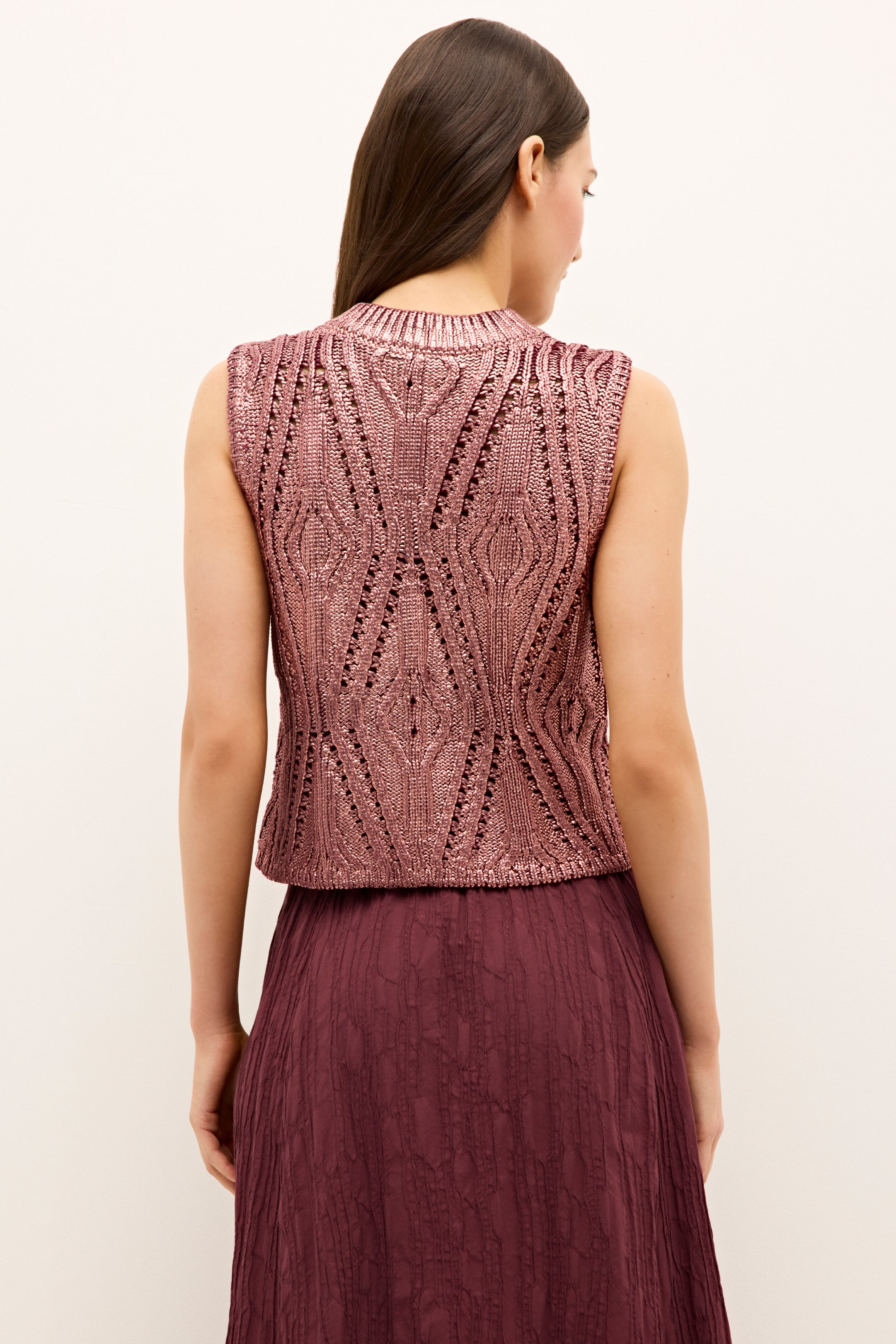 MCGUIRE TOP – Marie Oliver