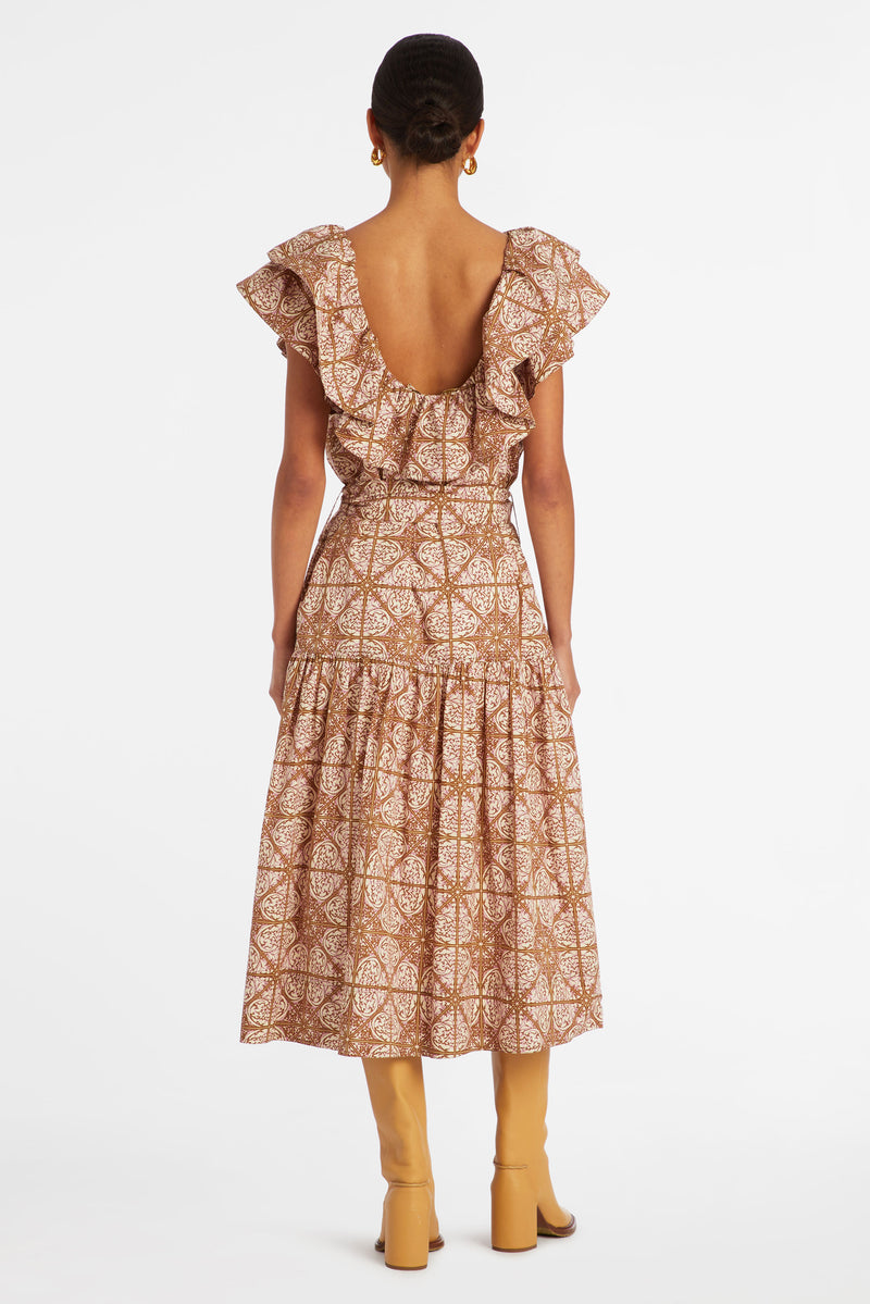 Long dress in a pink and brown geometric print