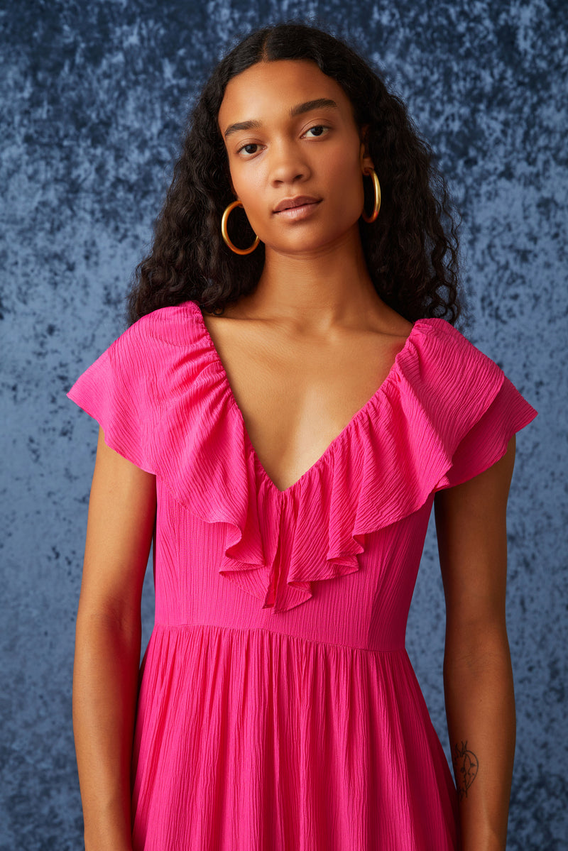 Short sleeve maxi dress in a solid pink color 